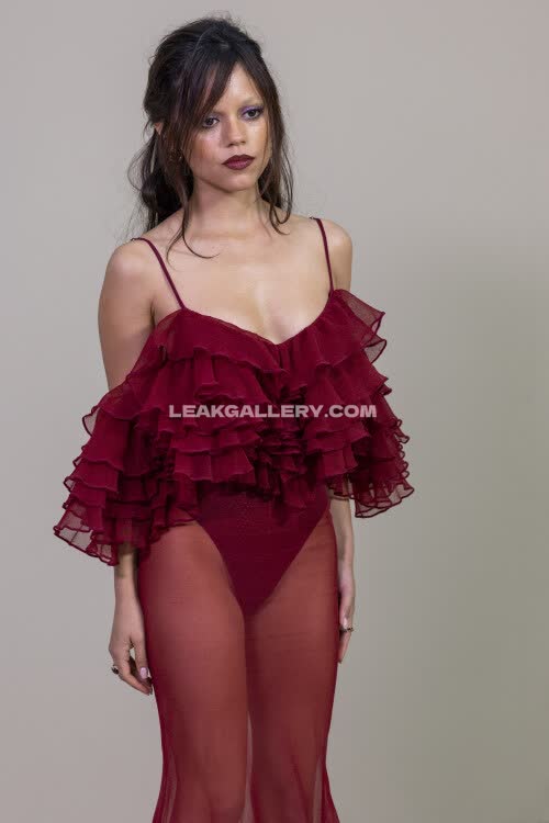 Jennaortega Exclusive Leaked Nude OnlyFans #10930670