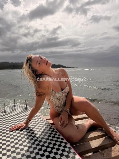 Katiesigmond / katiesigmondd Exclusive Leaked Nude OnlyFans #10507895
