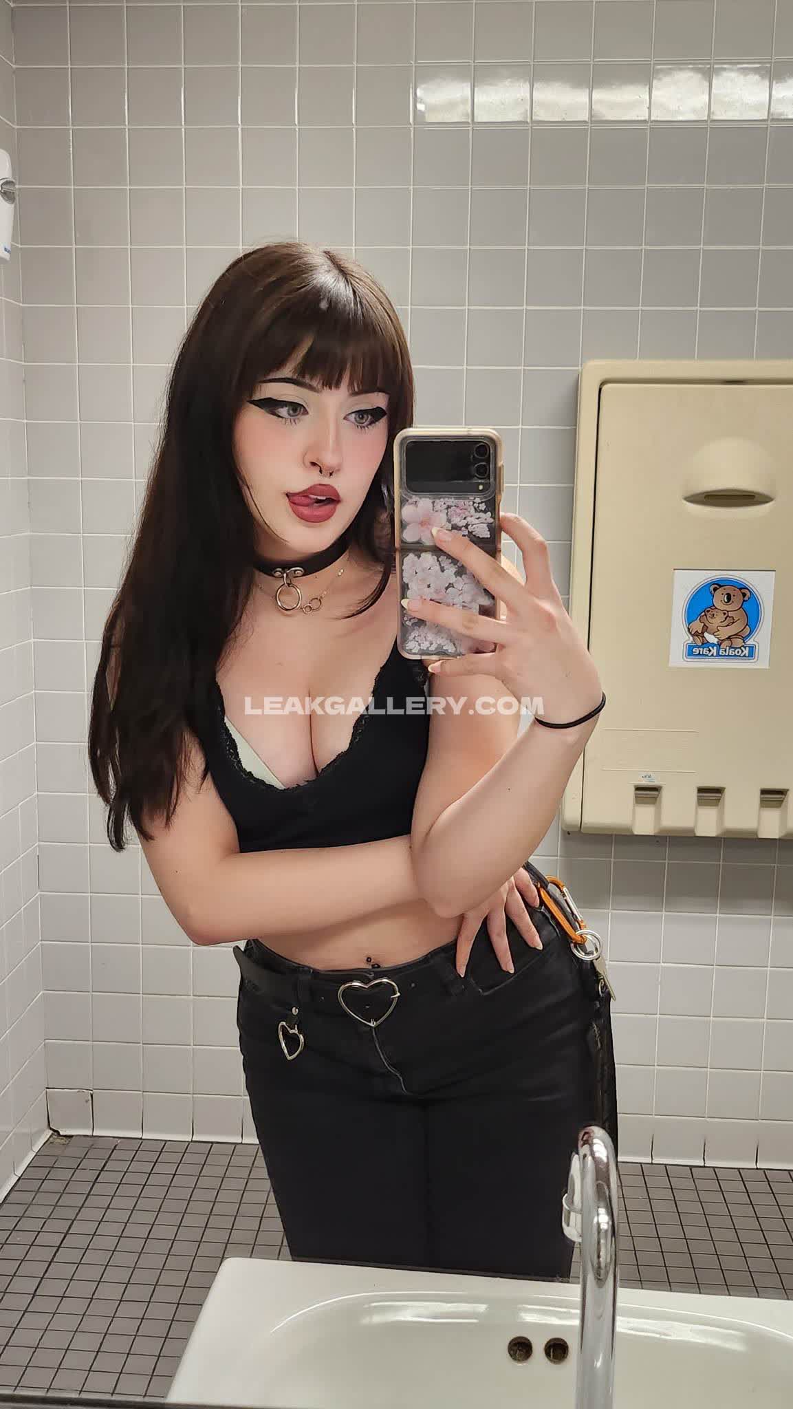 Kawaiiineko Exclusive Leaked Nude OnlyFans #10566288