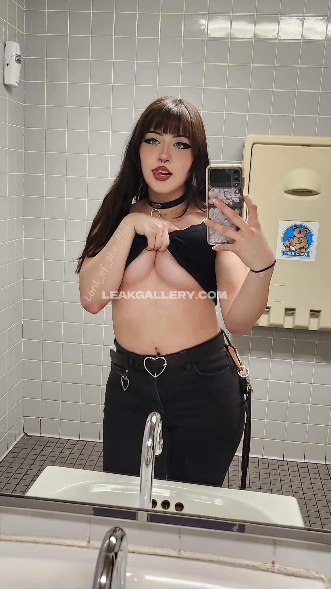 Kawaiiineko Exclusive Leaked Nude OnlyFans #10572822