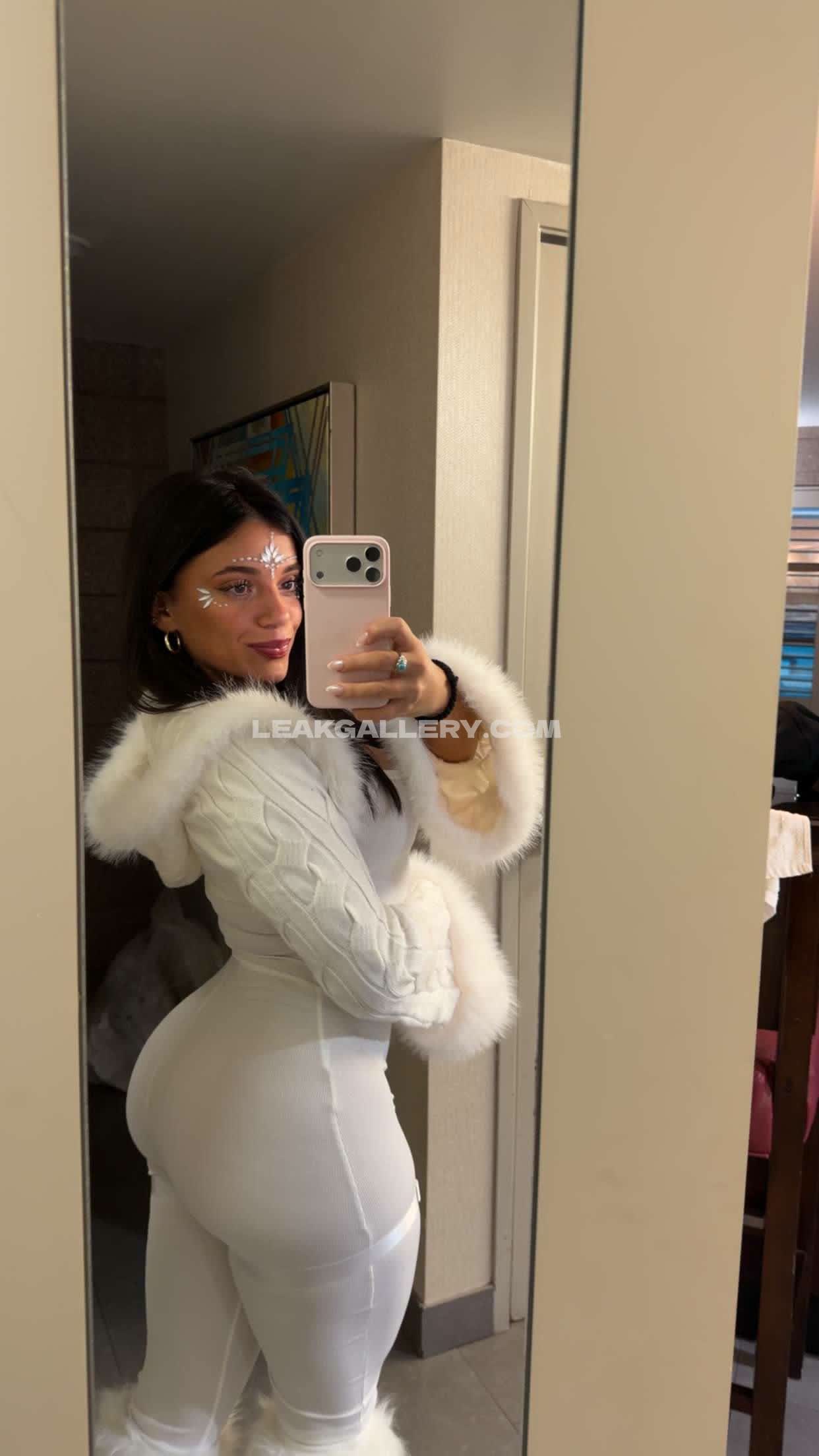 Kaylamanousselis Exclusive Leaked Nude OnlyFans #9871908