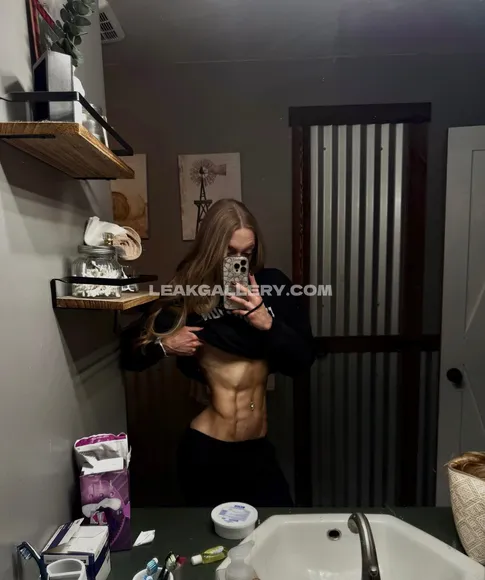 kenziefitnz_