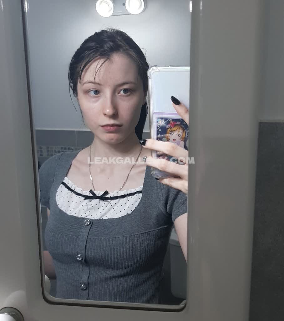 Kiki_glitter_cosplay Exclusive Leaked Nude OnlyFans #10124938