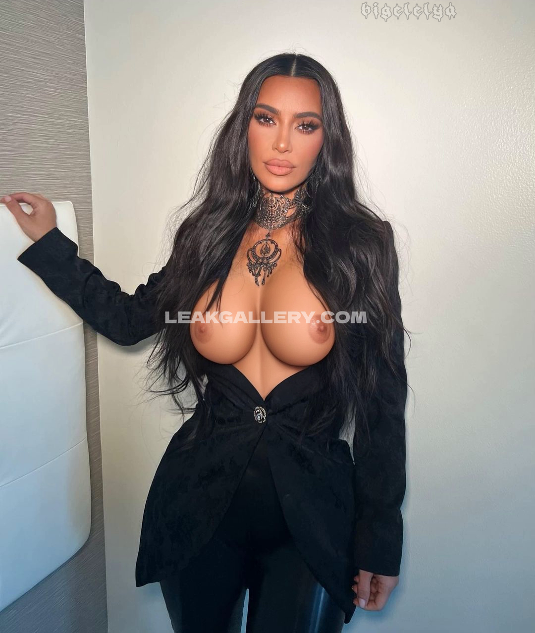 Kimkardashian / kim_kardashian Exklusiv geleakte Nacktbilder von OnlyFans #10462678