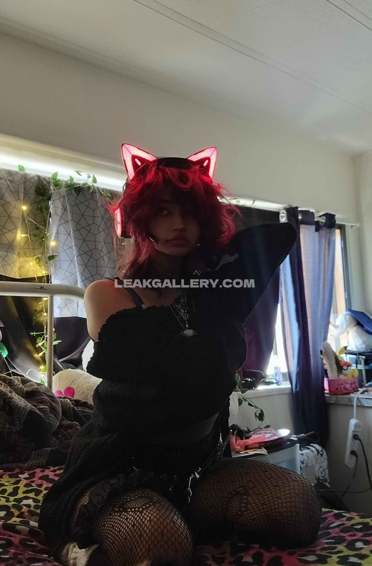 Kinsathic Exclusive Leaked Nude OnlyFans #9470107