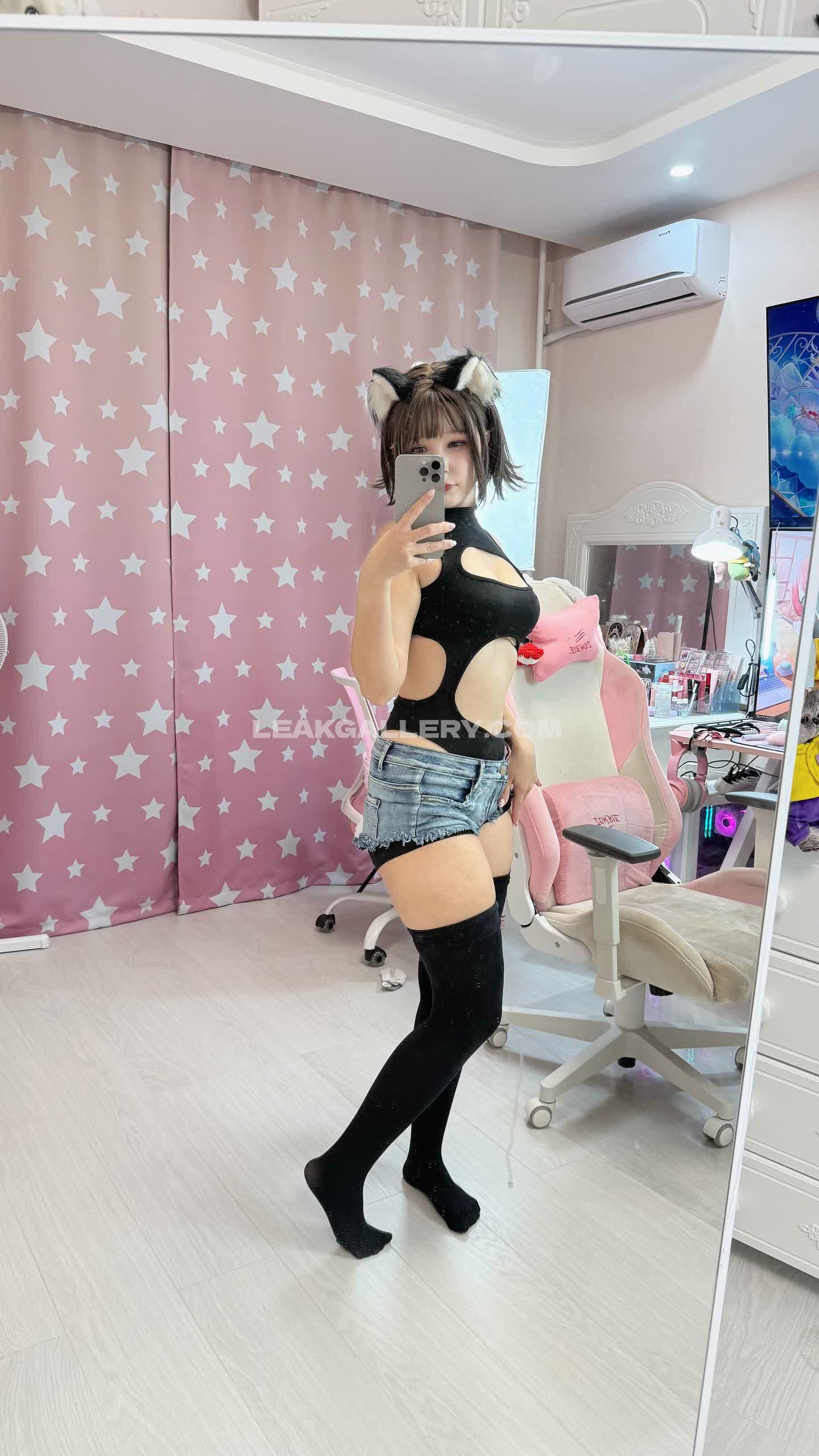 Kittie_meo Exclusive Leaked Nude OnlyFans #8764760