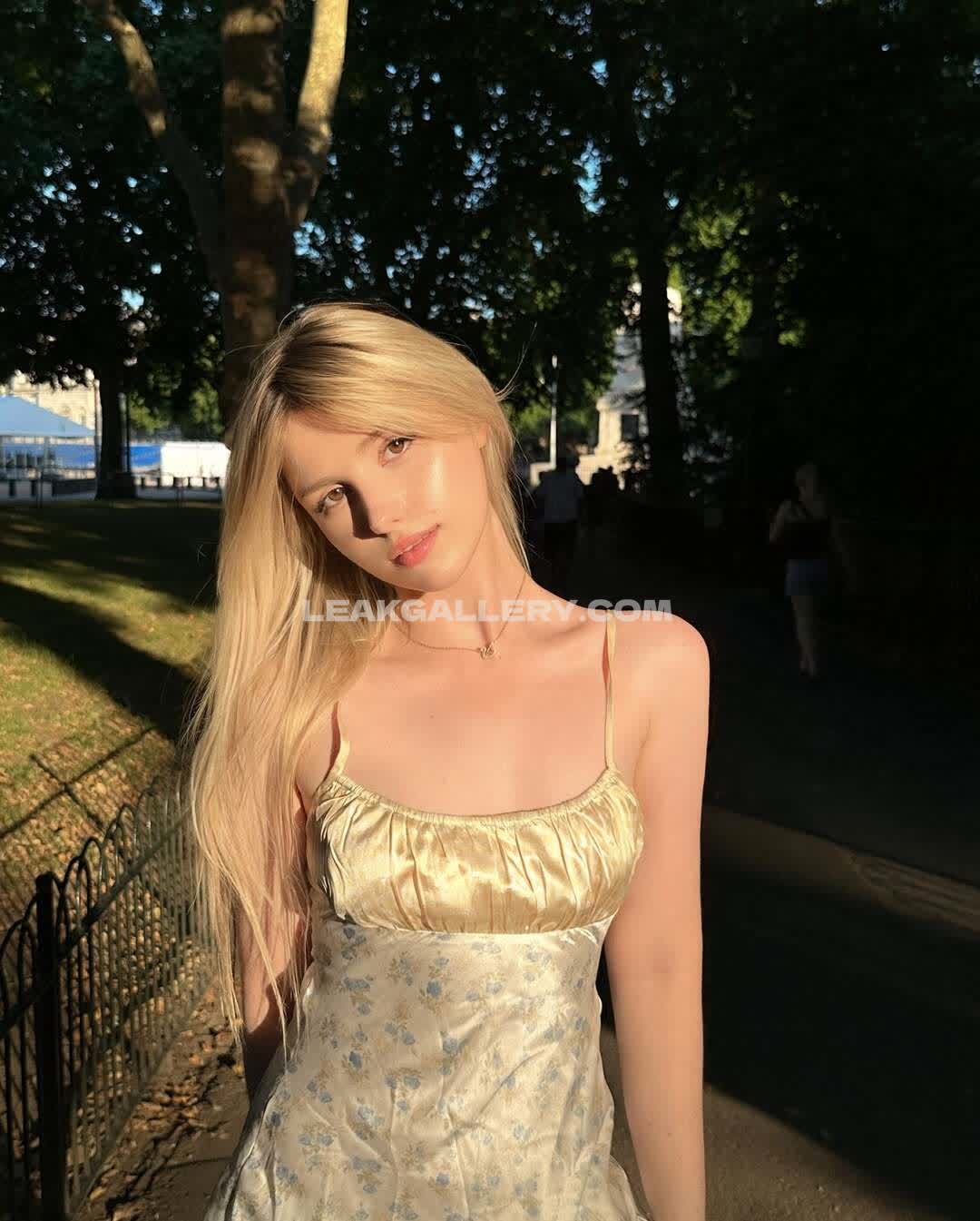 Kittymerritt Exclusive Leaked Nude OnlyFans #9442342