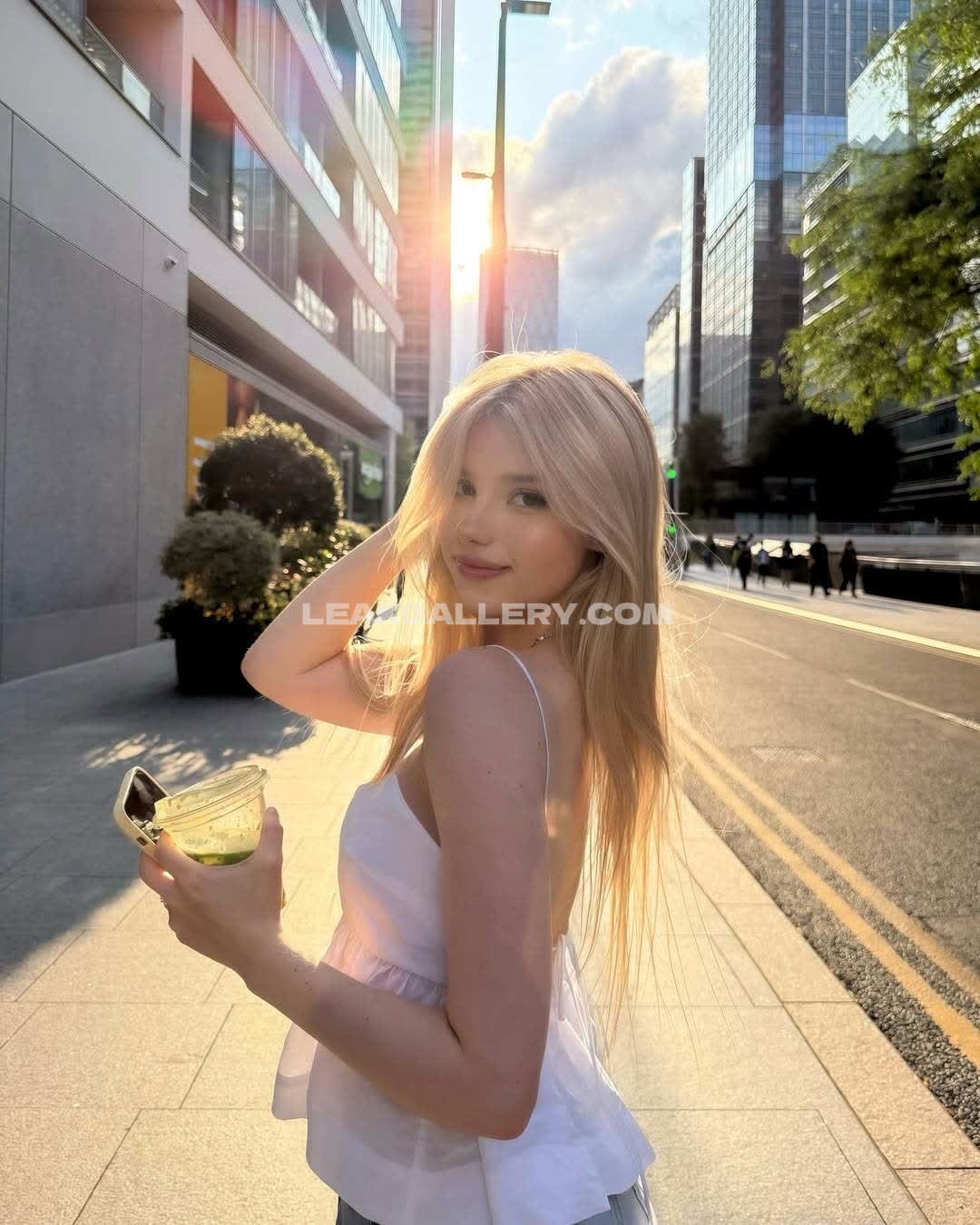 Kittymerritt Exclusive Leaked Nude OnlyFans #9442383
