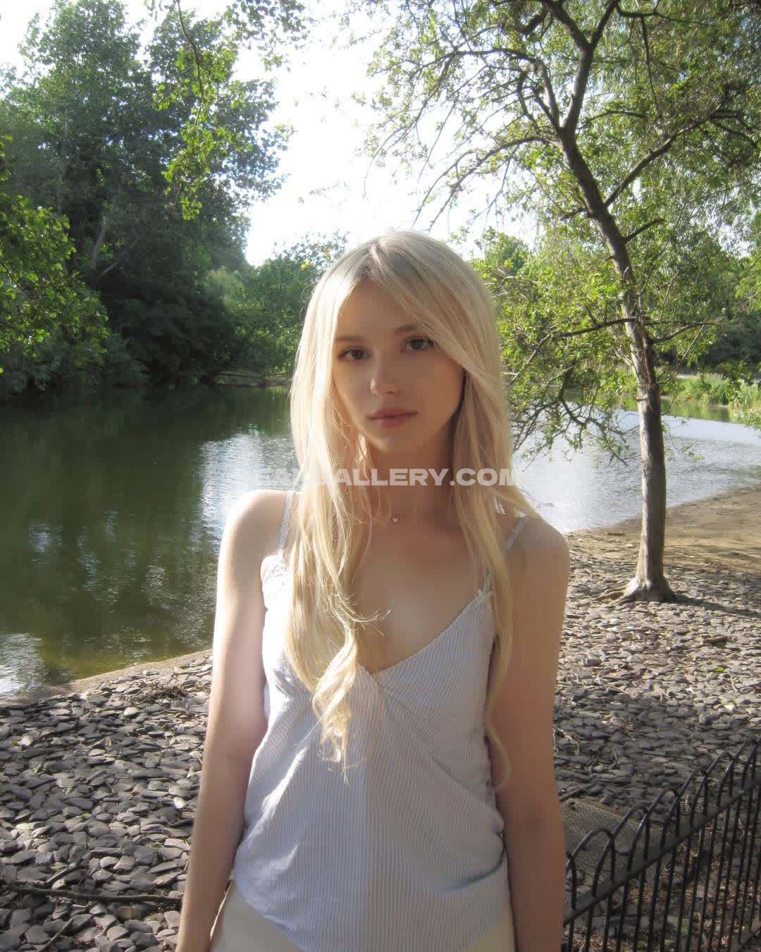 Kittymerritt Exclusive Leaked Nude OnlyFans #9442382