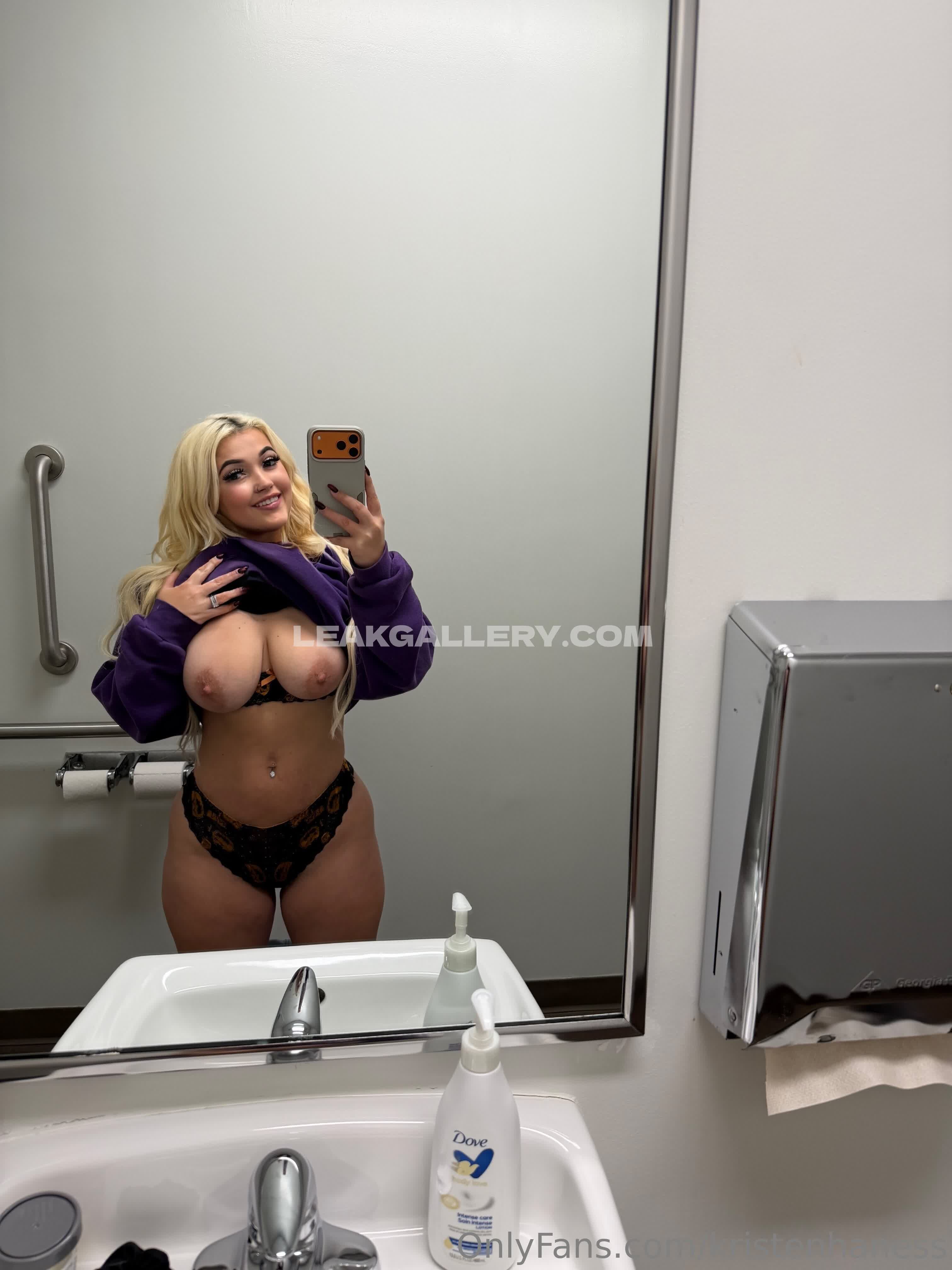 Kristenhaness Exclusive Leaked Nude OnlyFans #9102929