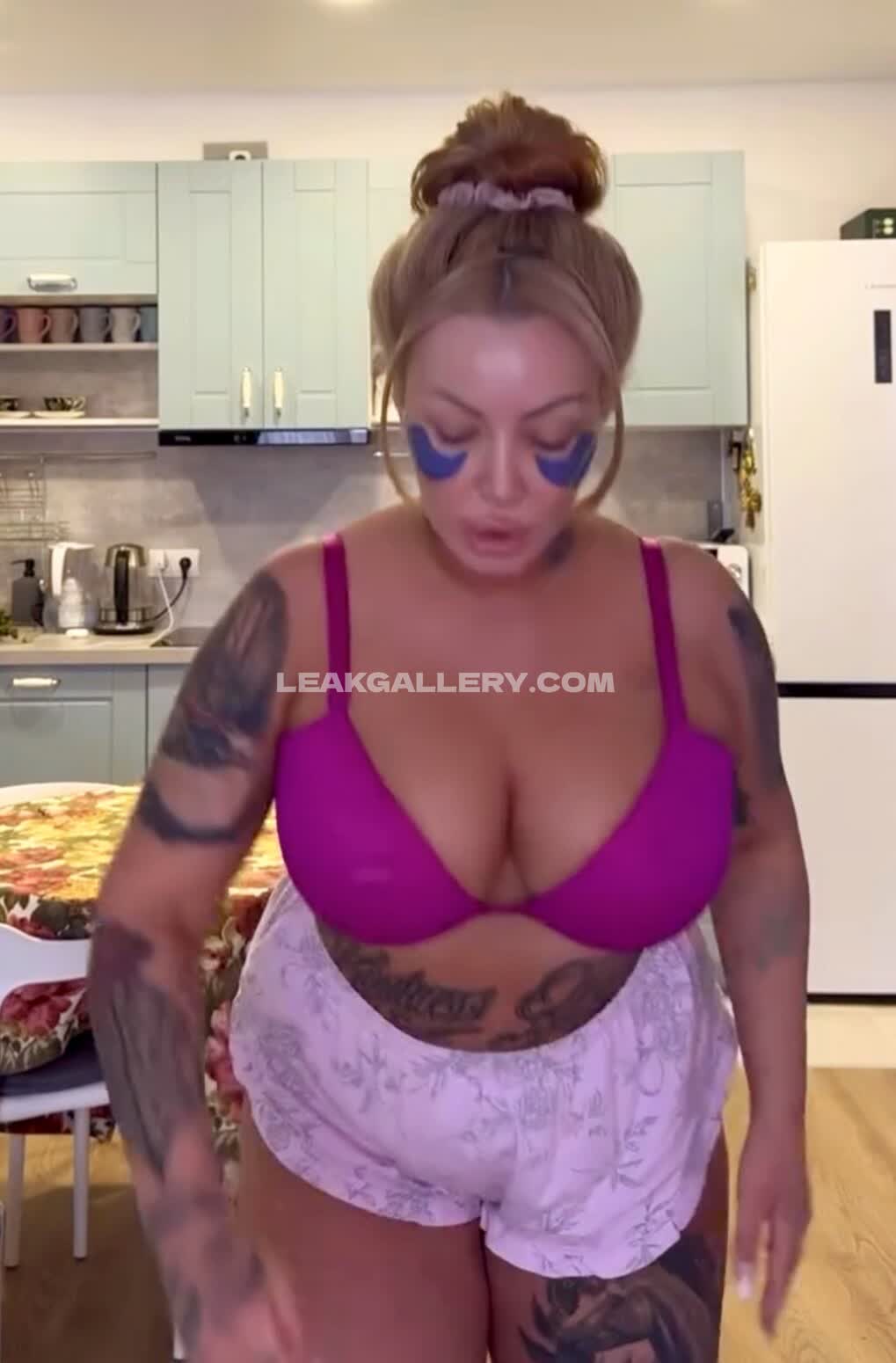Kristina_karieva27 Exclusive Leaked Nude OnlyFans #10145038