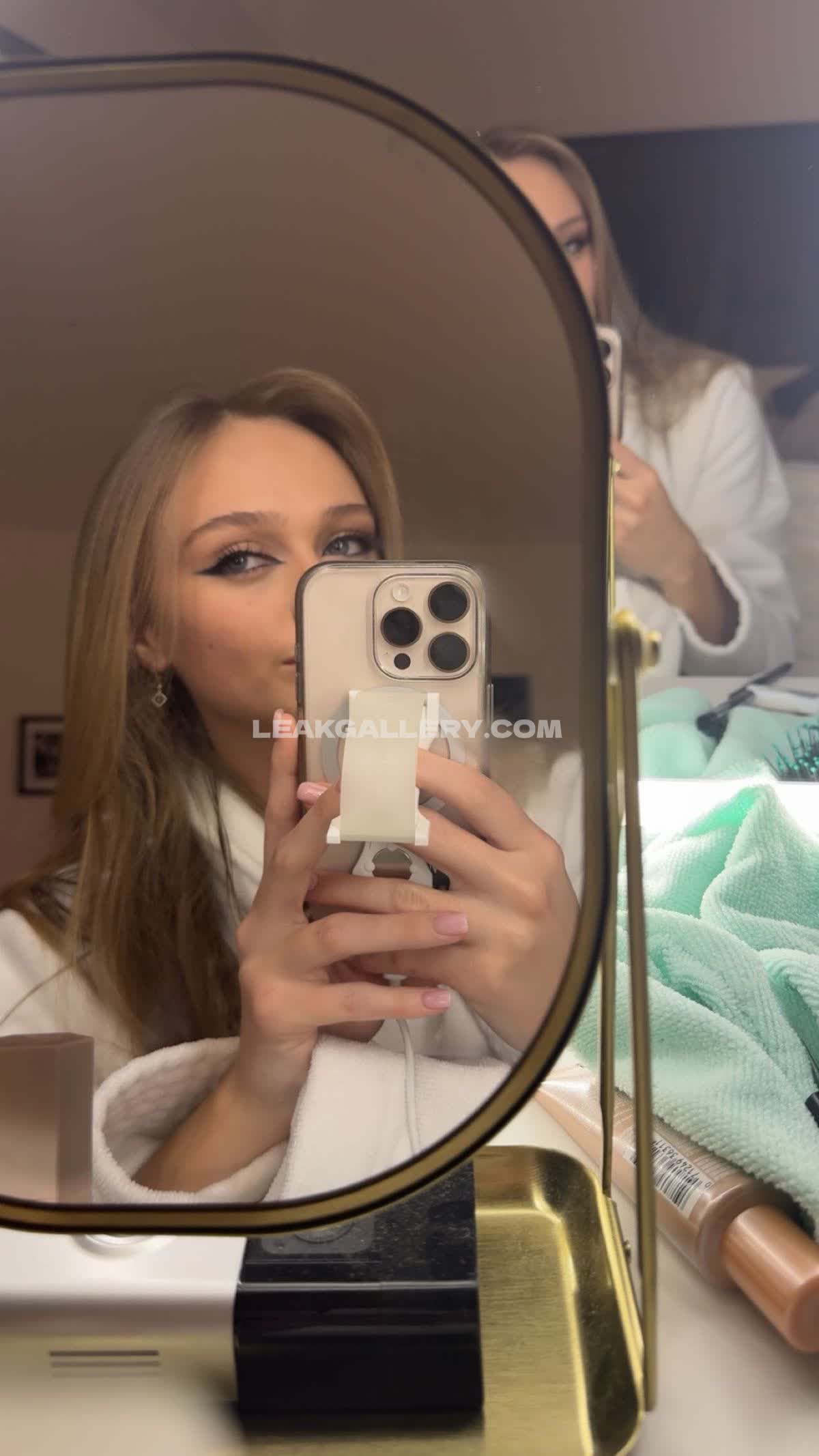 Kyladodds / kayladodds Exclusive Leaked Nude OnlyFans #9207395
