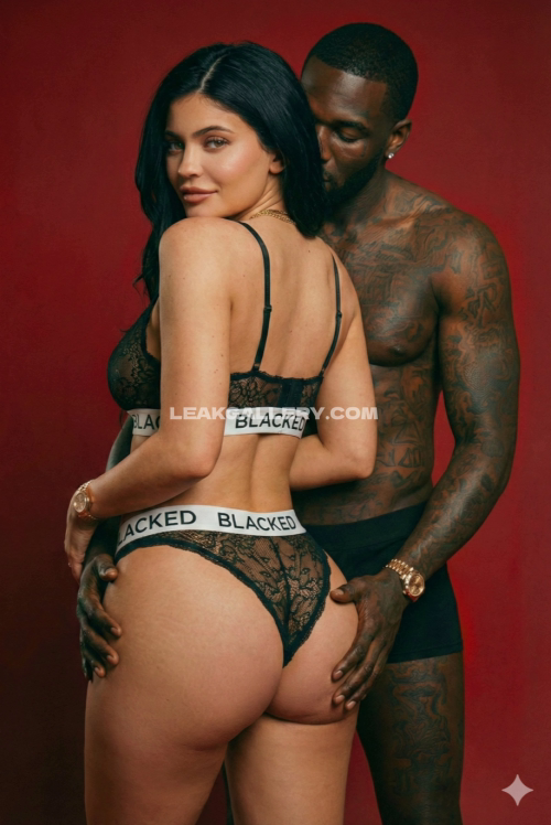 Kyliejenner Exclusive Leaked Nude OnlyFans #10725991