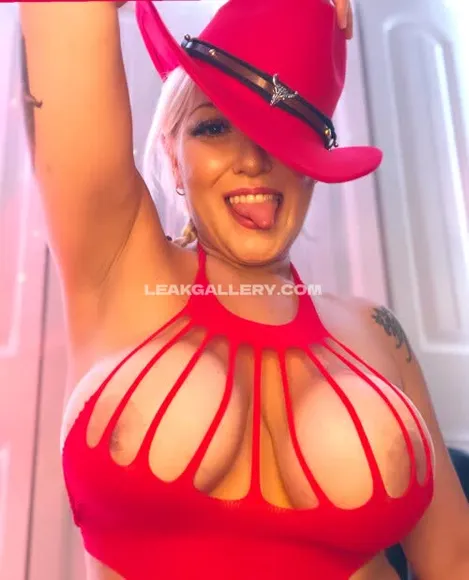 Ladigabster Exclusive Leaked Nude OnlyFans #10637146