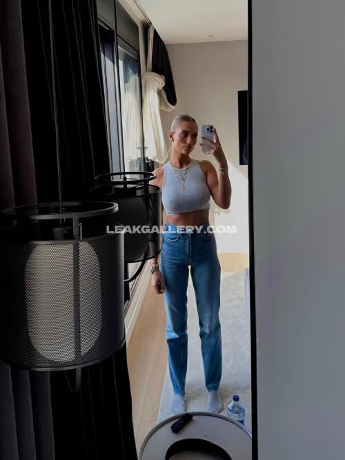 Laiaandrade Exclusive Leaked Nude OnlyFans #10686854