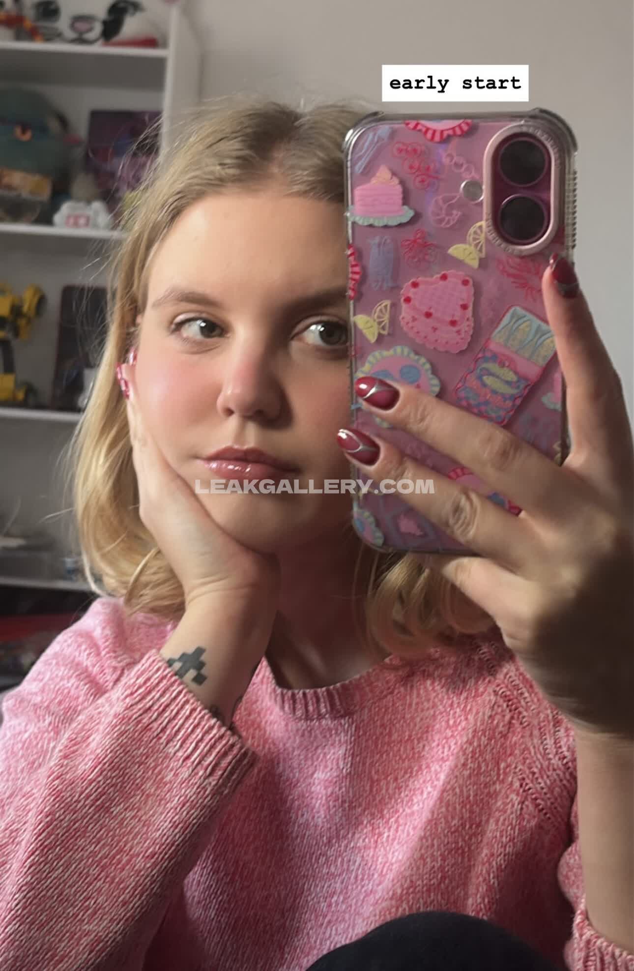 Laraschofield Exclusive Leaked Nude OnlyFans #9616171