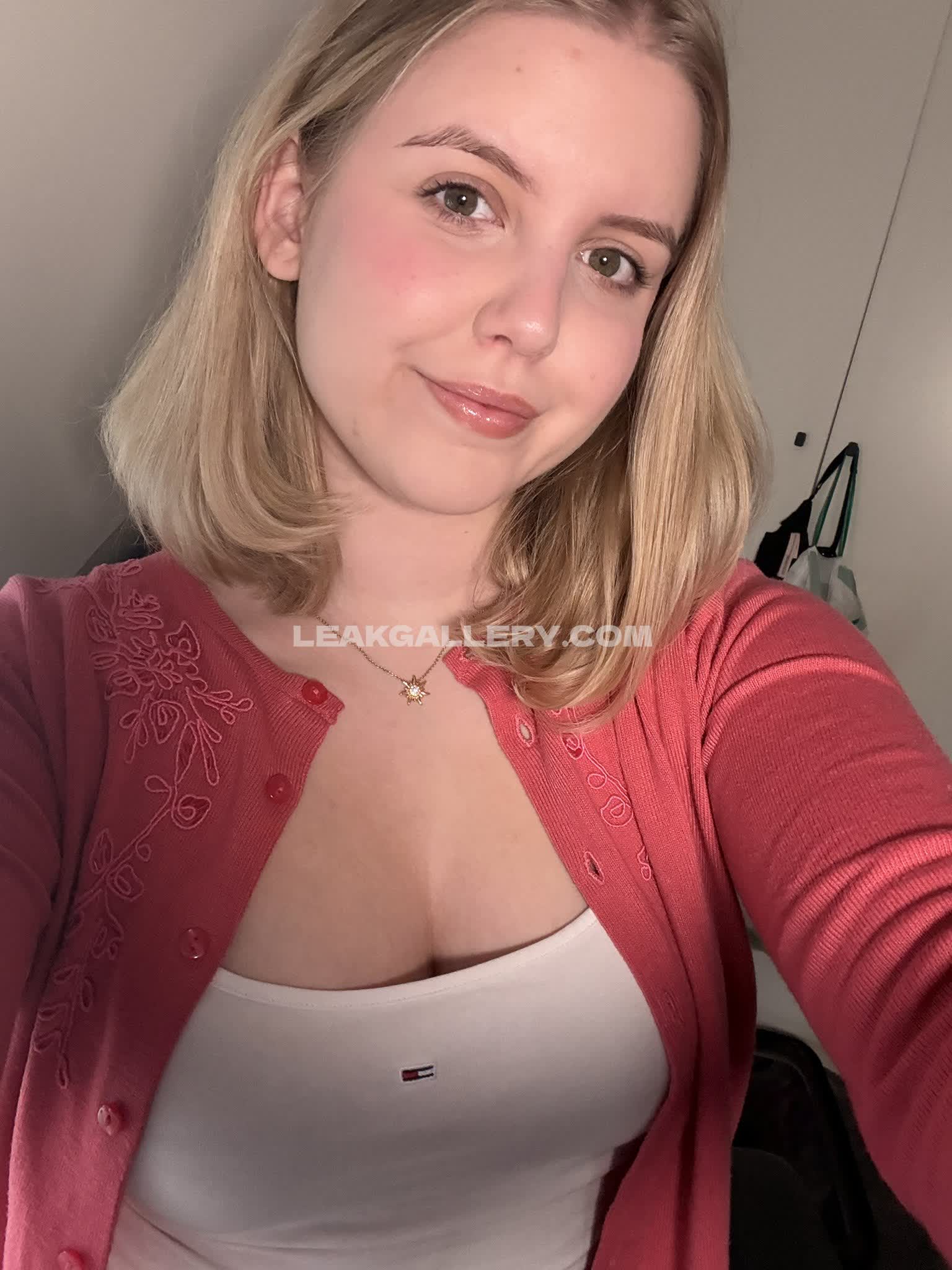 Laraschofield Exclusieve gelekte naaktcontent van OnlyFans #9616247