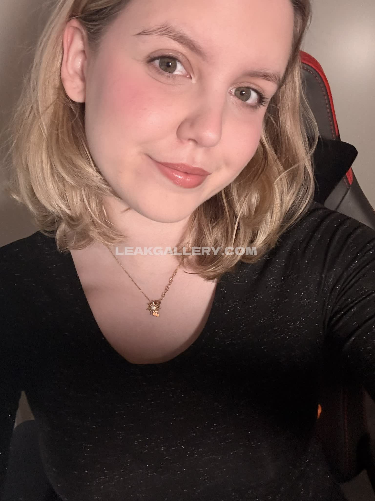 Laraschofield Exklusiv geleakte Nacktbilder von OnlyFans #9616326