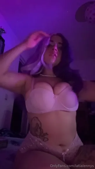 Latialennys Exclusive Leaked Nude OnlyFans #10937141