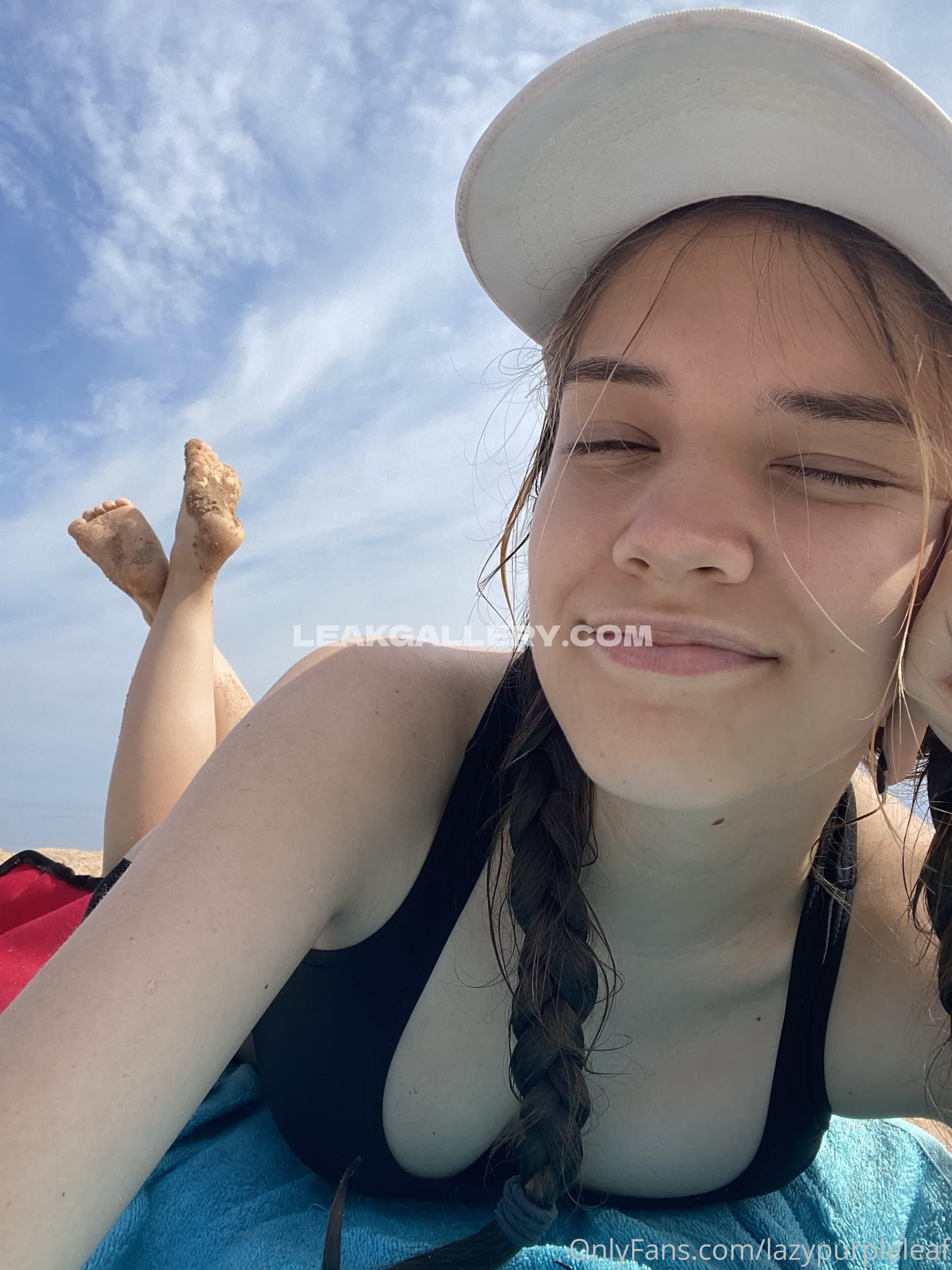Lazylittleleaf Exclusive Leaked Nude OnlyFans #10565358