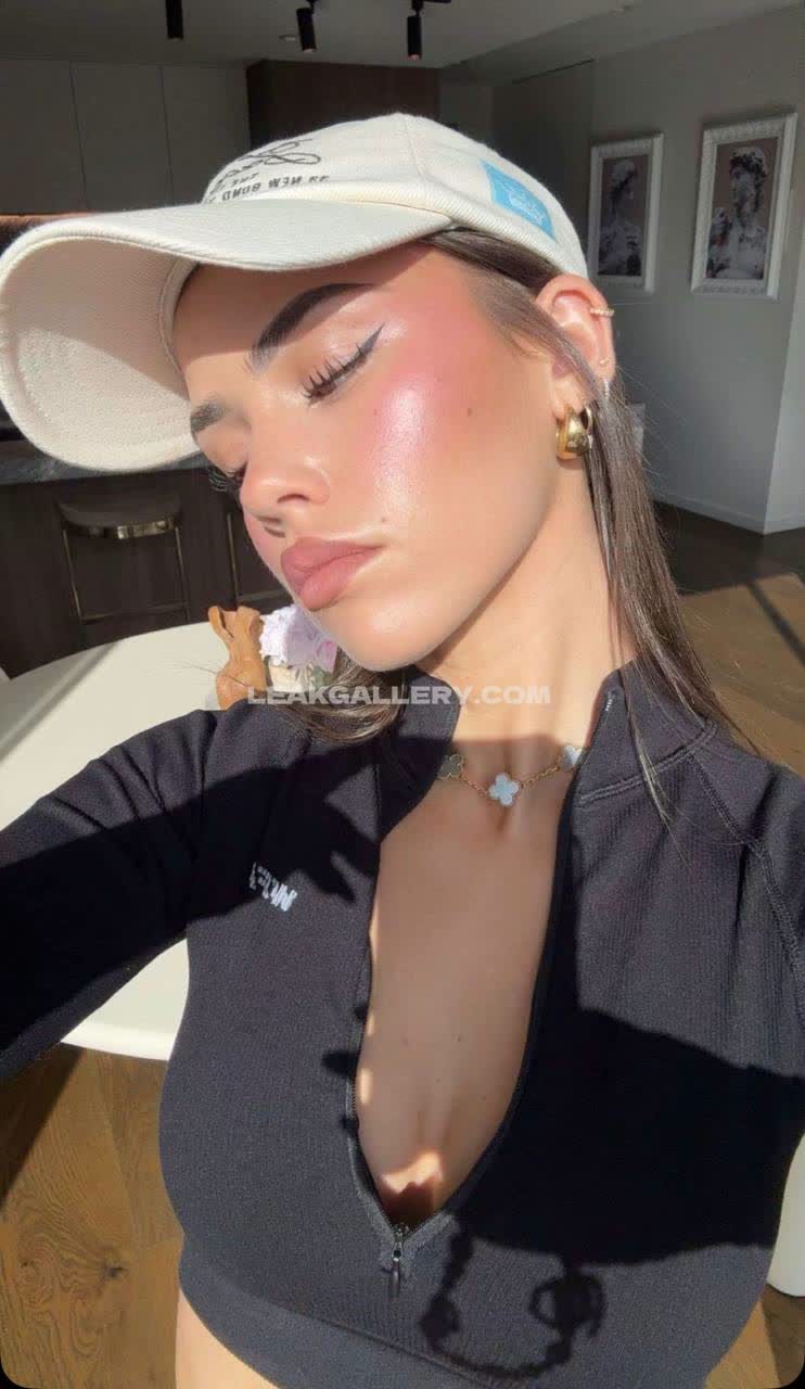 Leahhalton / leahholton Exclusive Leaked Nude OnlyFans #9254348