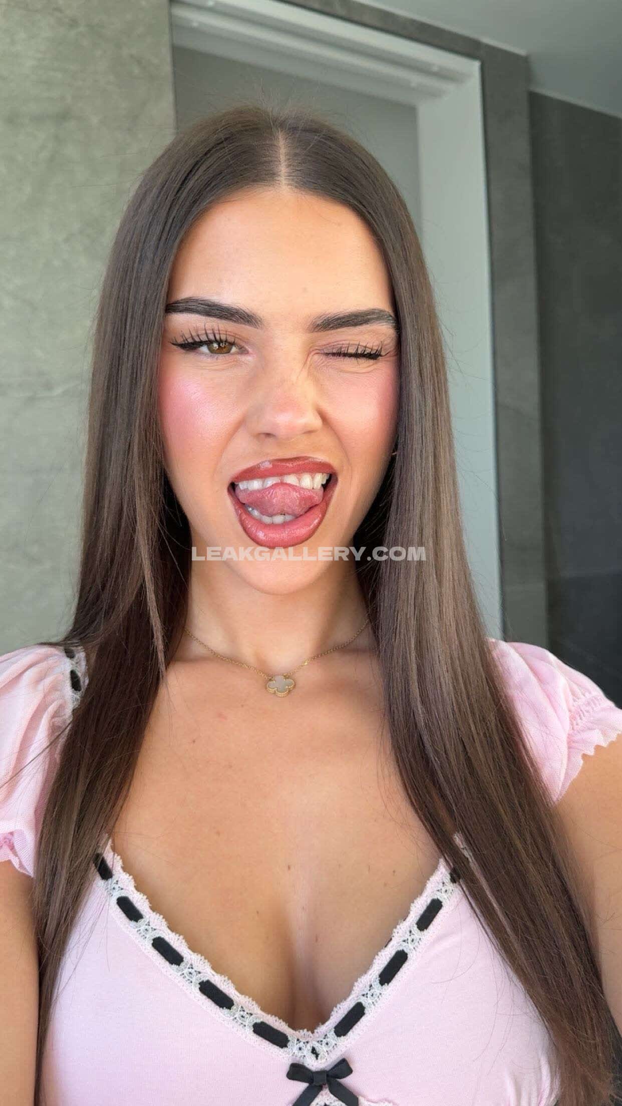 Leahhalton / leahholton OnlyFans Nudi in Esclusiva Trapela #9252796