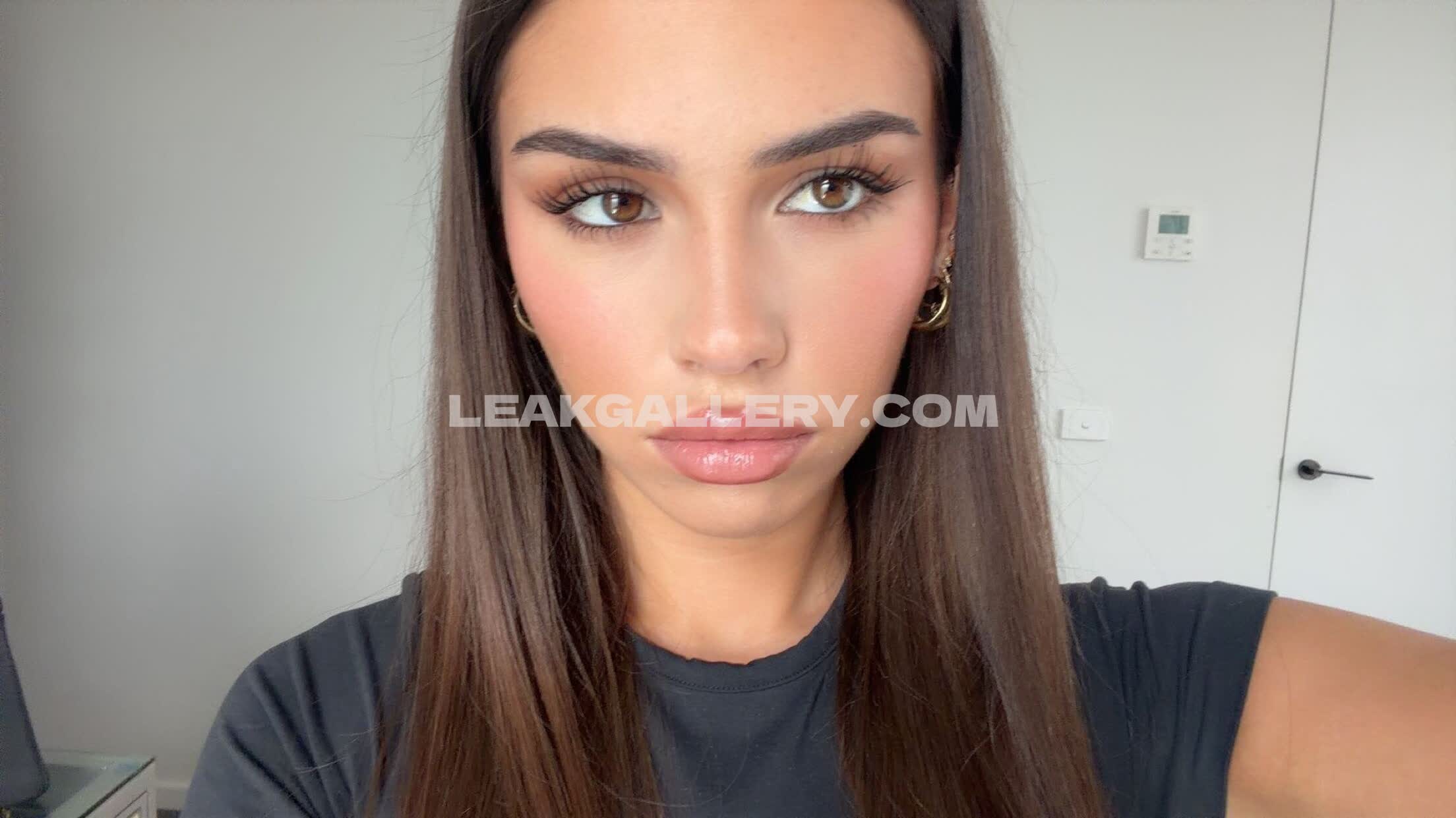 Leahhalton / leahholton Exclusive Leaked Nude OnlyFans #9256668