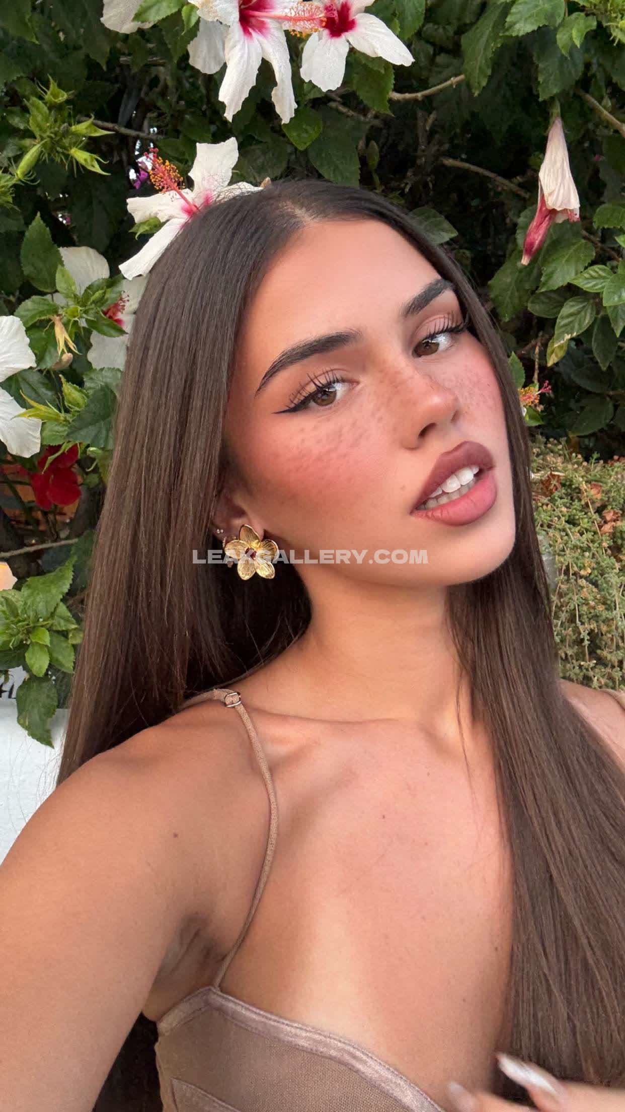 Leahhalton / leahholton Exclusive Leaked Nude OnlyFans #9910586