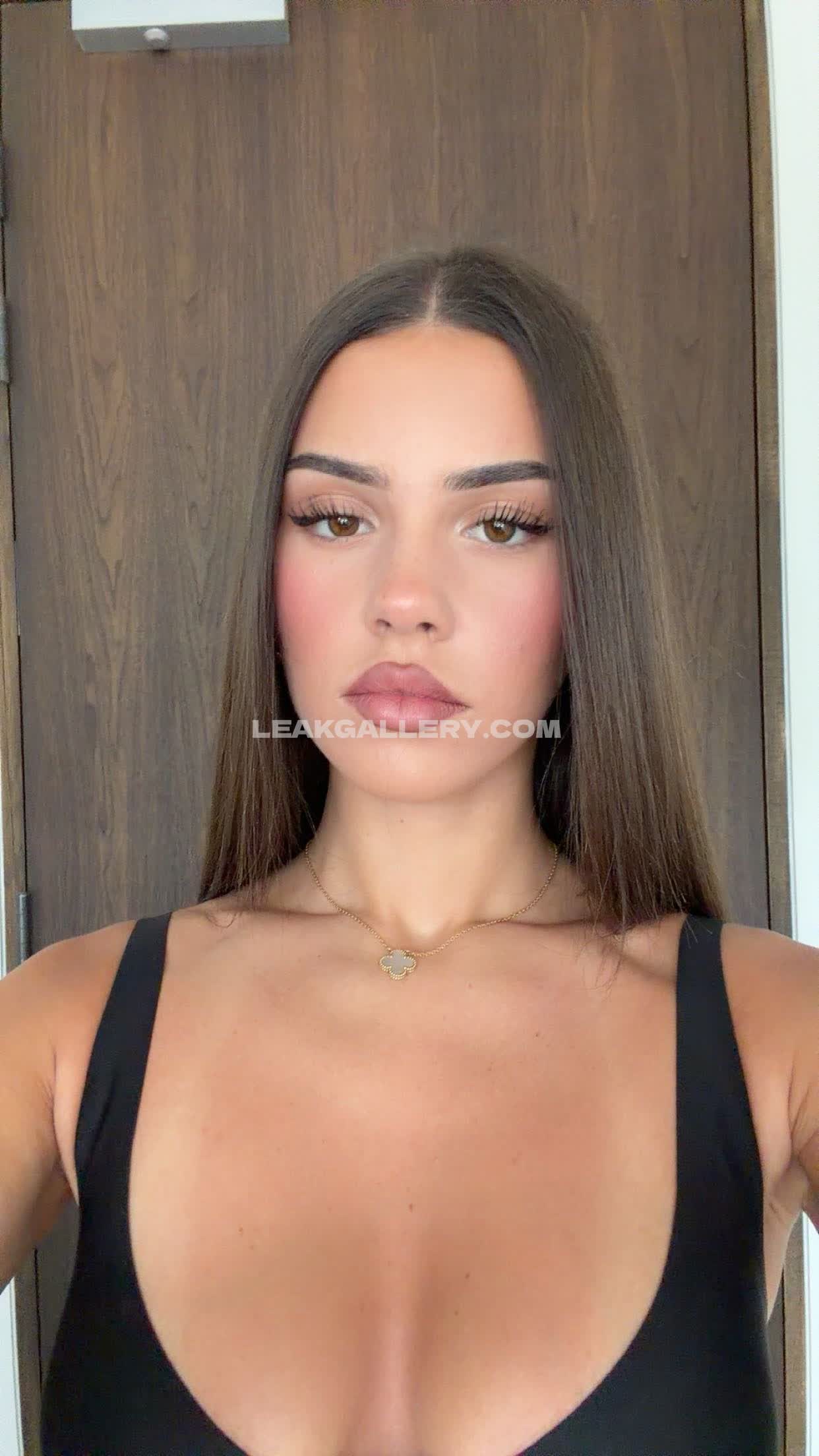 Leahhalton / leahholton Exclusive Leaked Nude OnlyFans #9256857