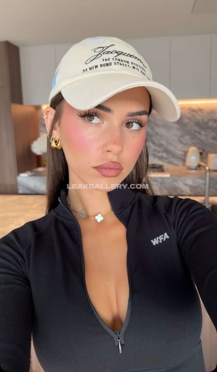 Leahhalton / leahholton Exclusive Leaked Nude OnlyFans #9252693