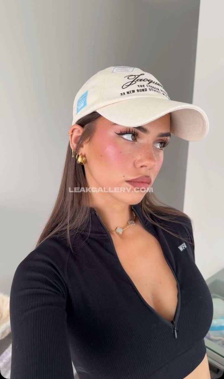 Leahhalton / leahholton Exclusive Leaked Nude OnlyFans #9252057