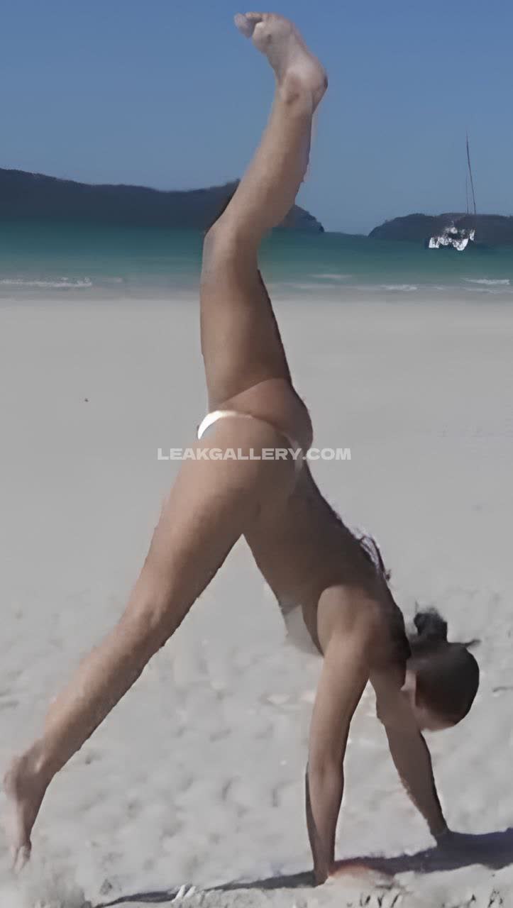 Leahhalton / leahholton Exclusive Leaked Nude OnlyFans #9256613
