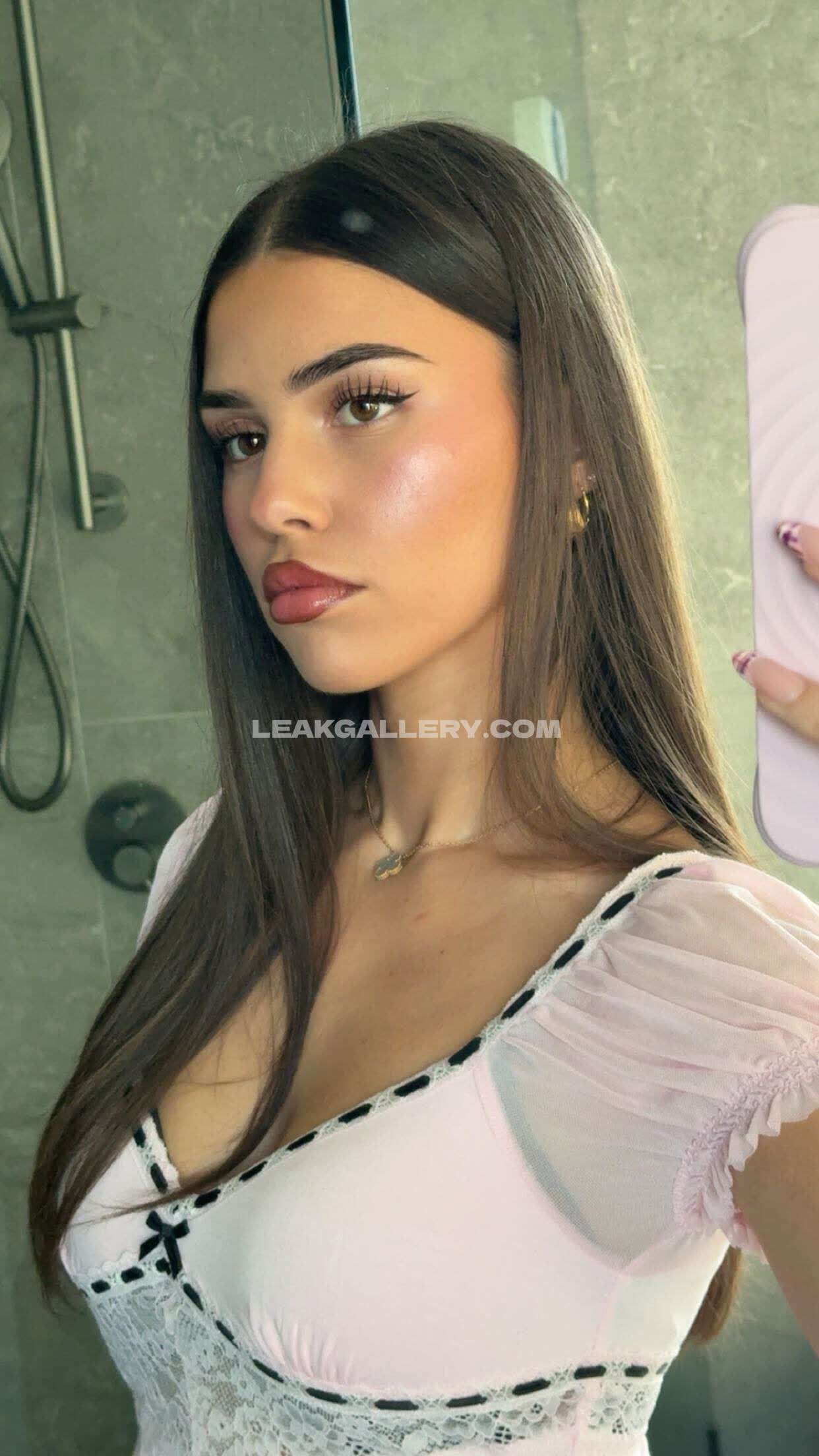 Leahhalton / leahholton OnlyFans Nudi in Esclusiva Trapela #9254046