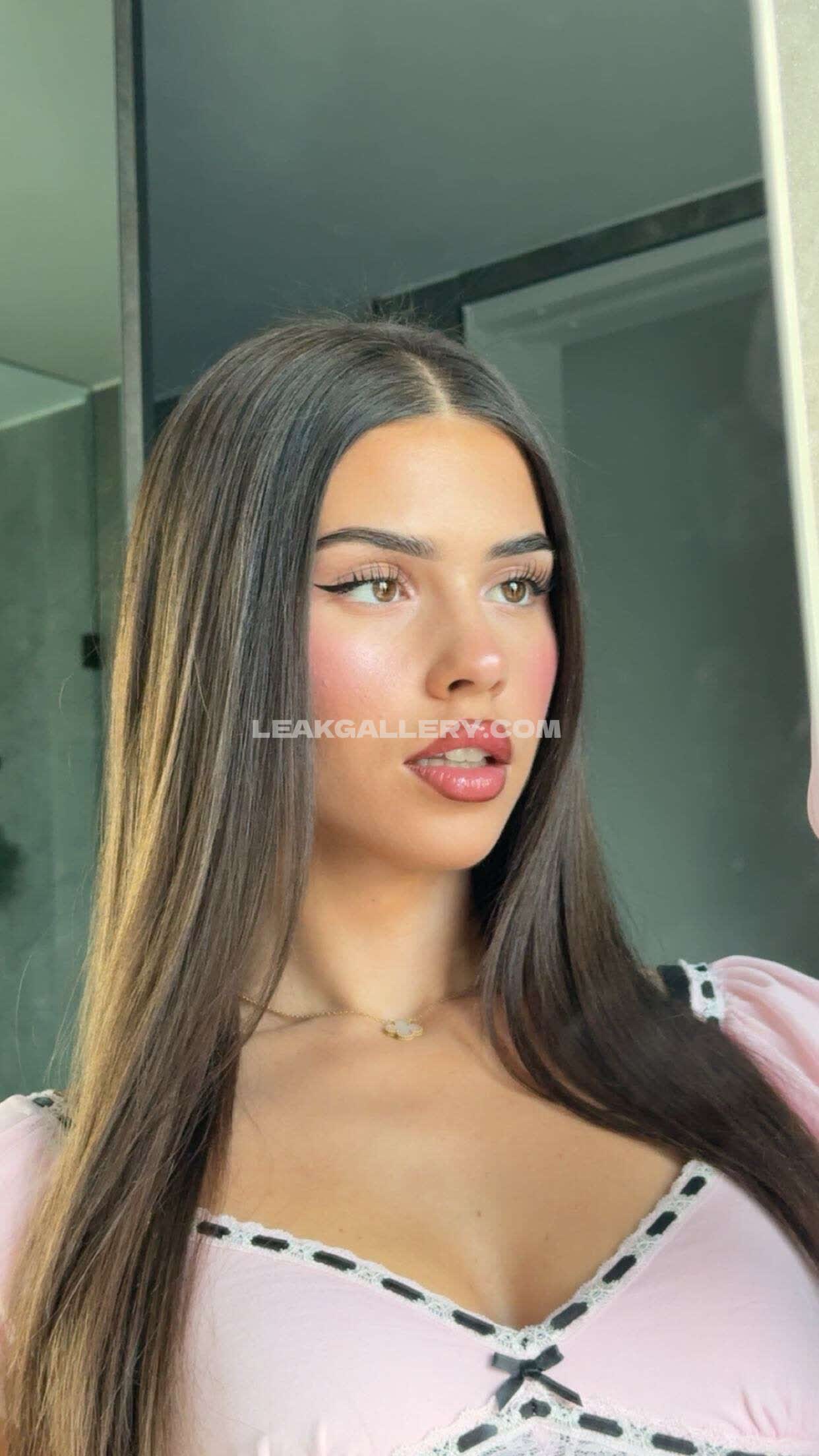 Leahhalton / leahholton Exclusive Leaked Nude OnlyFans #9251522