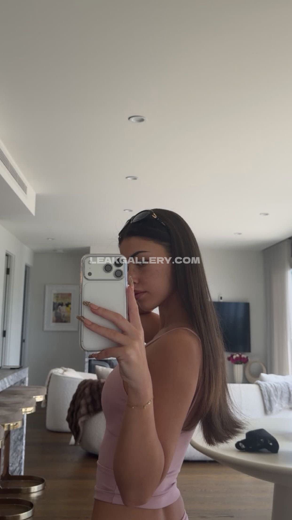 Leahhalton / leahholton Exclusive Leaked Nude OnlyFans #9256553