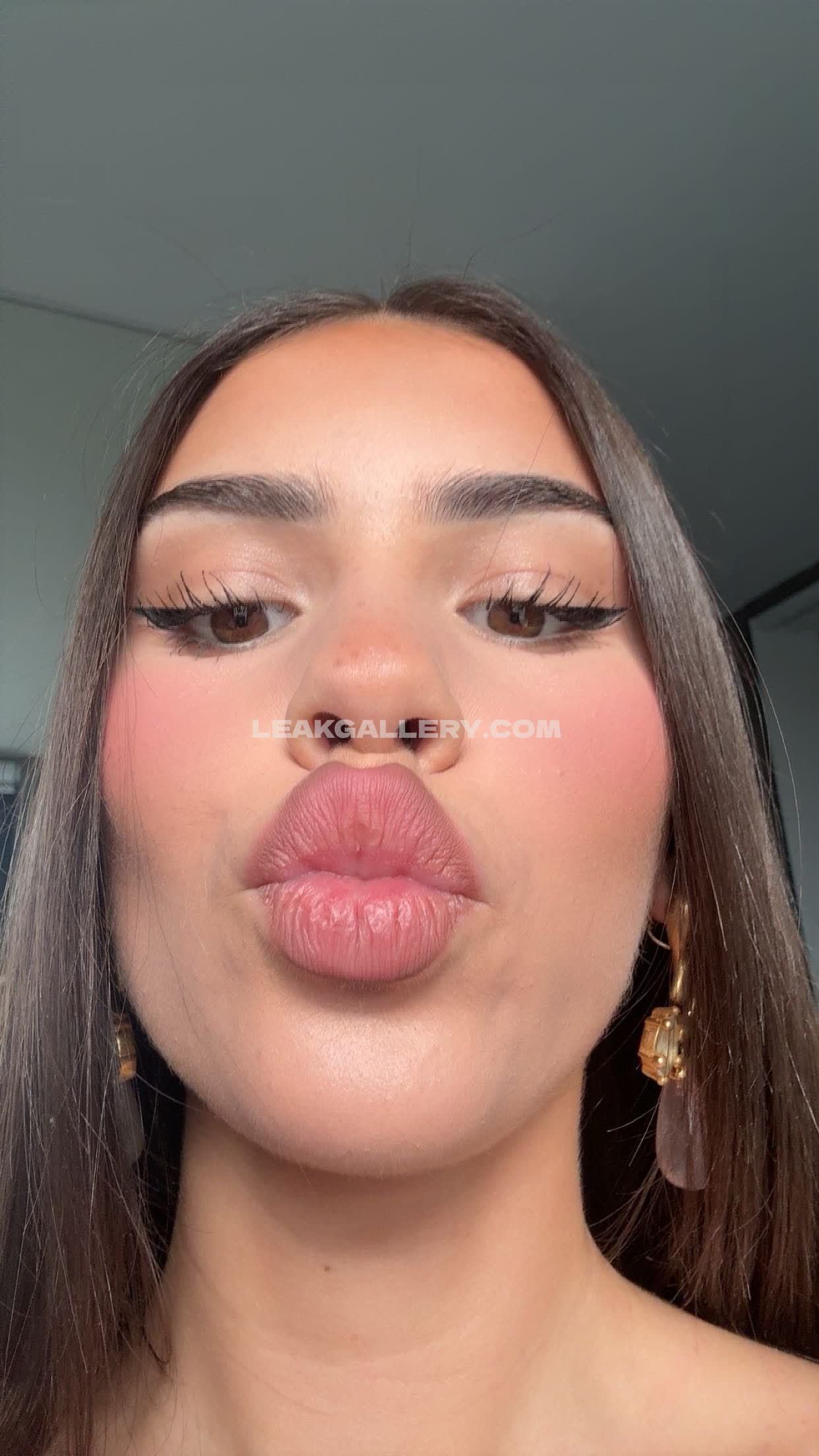 Leahhalton / leahholton Exclusive Leaked Nude OnlyFans #9255641
