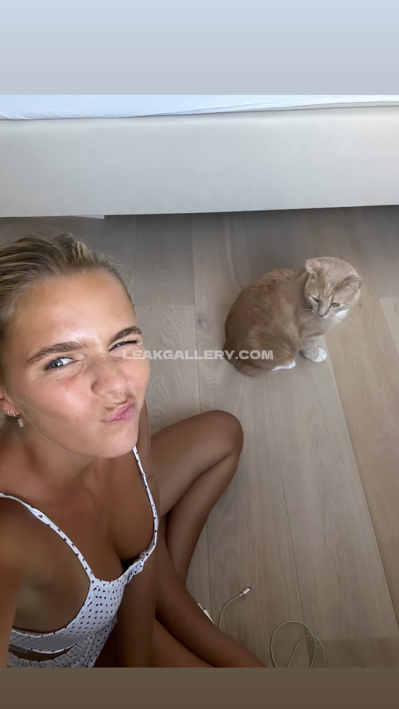 Lies_zhara Exclusive Leaked Nude OnlyFans #9402427
