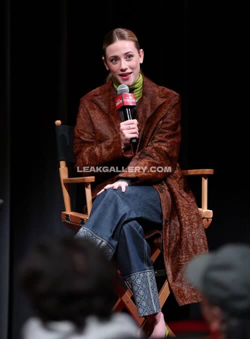 Lilireinhart Exclusive Leaked Nude OnlyFans #10926982