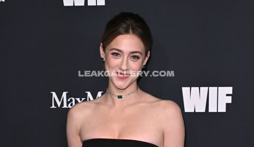 Lilireinhart Exclusive Leaked Nude OnlyFans #10917392