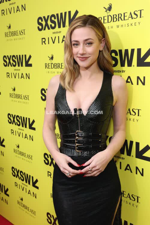 Lilireinhart Exclusive Leaked Nude OnlyFans #10901221