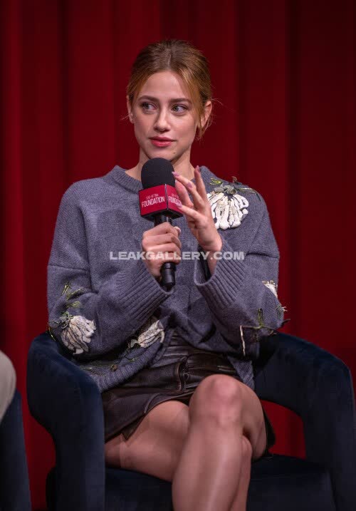 Lilireinhart Exclusive Leaked Nude OnlyFans #10909347