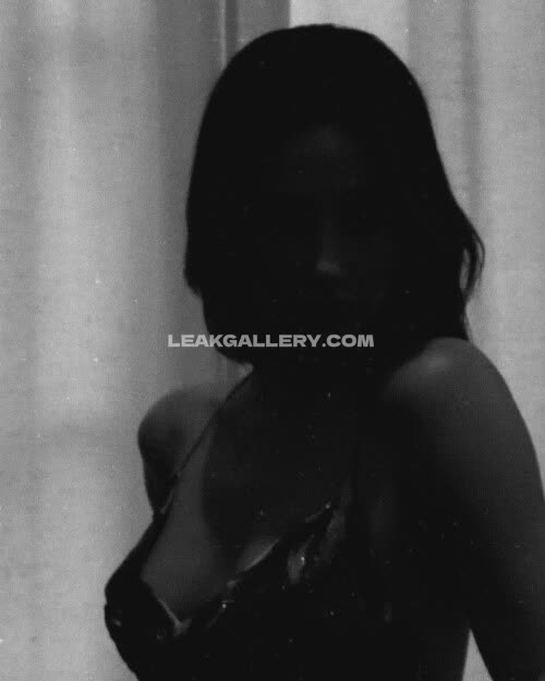 Lilireinhart Exclusive Leaked Nude OnlyFans #10915049