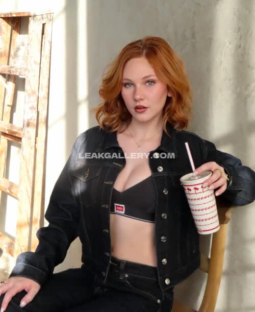 Lilybrooksobriant Exclusive Leaked Nude OnlyFans #10902070