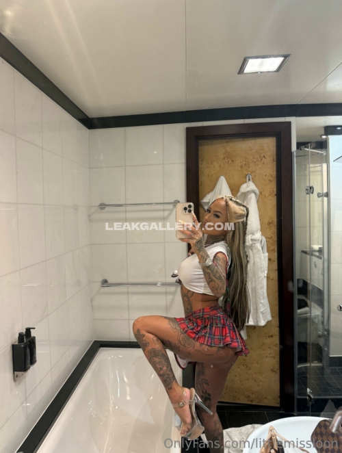 Littlemissloon Exclusive Leaked Nude OnlyFans #10850792