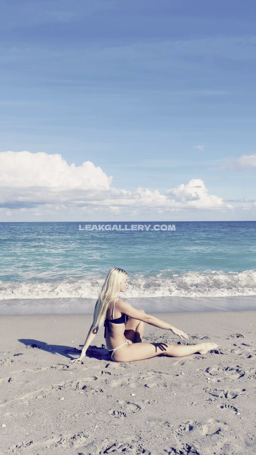 Livvydunne / oliviadunne Exclusive Leaked Nude OnlyFans #10523519