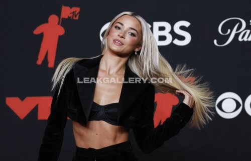 Livvydunne / oliviadunne Exclusive Leaked Nude OnlyFans #10523426