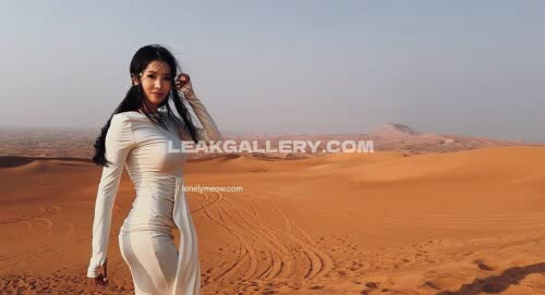 Lonelymeow Exclusive Leaked Nude OnlyFans #10588784