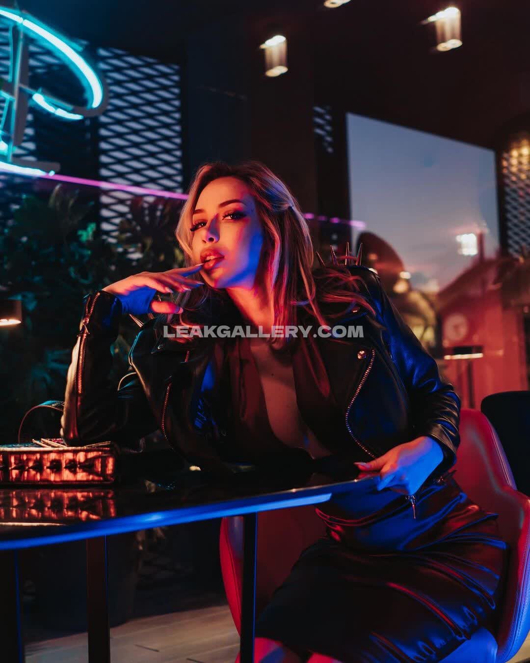 Lucyl3in Exclusive Leaked Nude OnlyFans #10107729