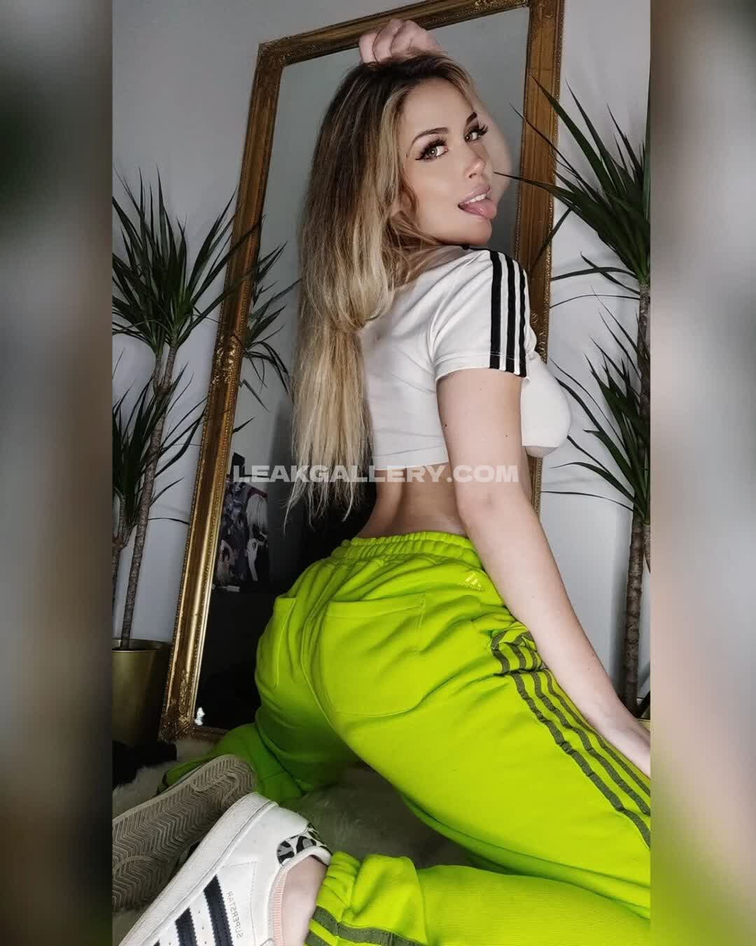 Lucyl3in Exclusive Leaked Nude OnlyFans #10107764