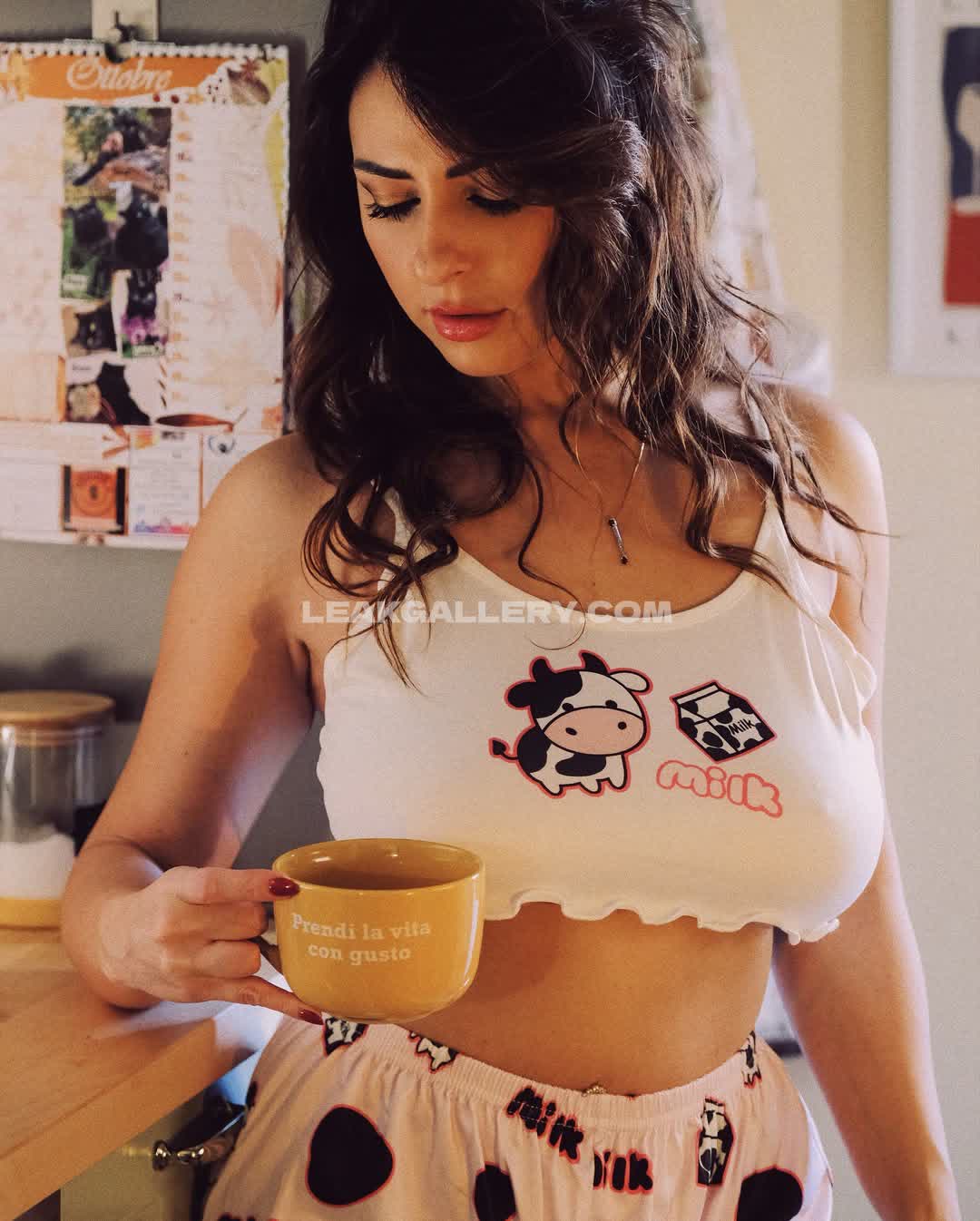 Madamex93 Exclusive Leaked Nude OnlyFans #9025310